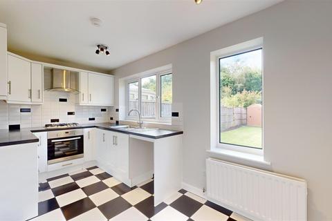 2 bedroom semi-detached house to rent, Oriel Way, Shrewsbury