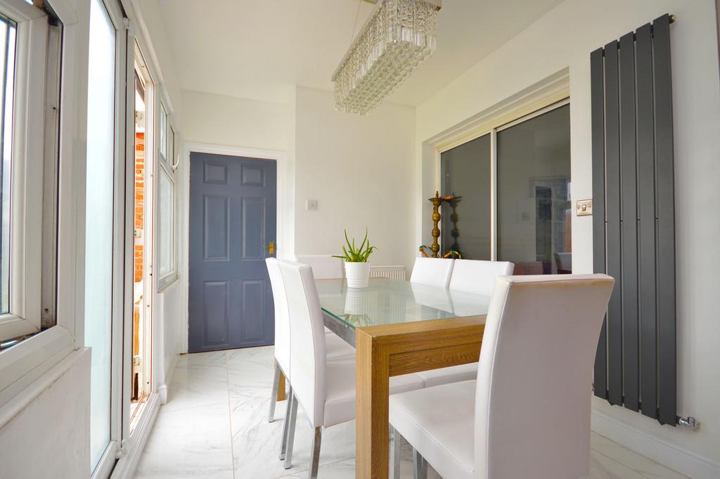 House in London - View 4