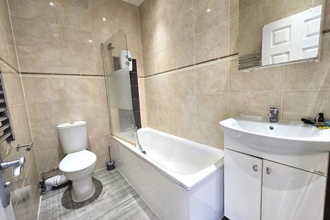 1 bedroom flat to rent, Stoke Newington Road, London N16