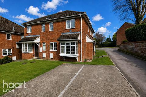 1 bedroom terraced house for sale, Somersby Close, Luton