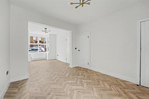 3 bedroom house for sale, Burleigh Road, Enfield