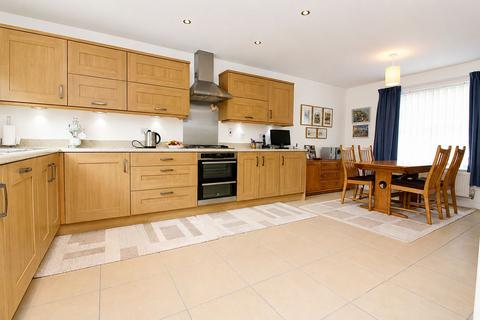 4 bedroom detached house for sale, Willowherb Way, Stotfold, Hitchin, SG5