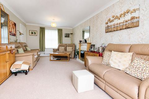 4 bedroom detached house for sale, Willowherb Way, Stotfold, Hitchin, SG5