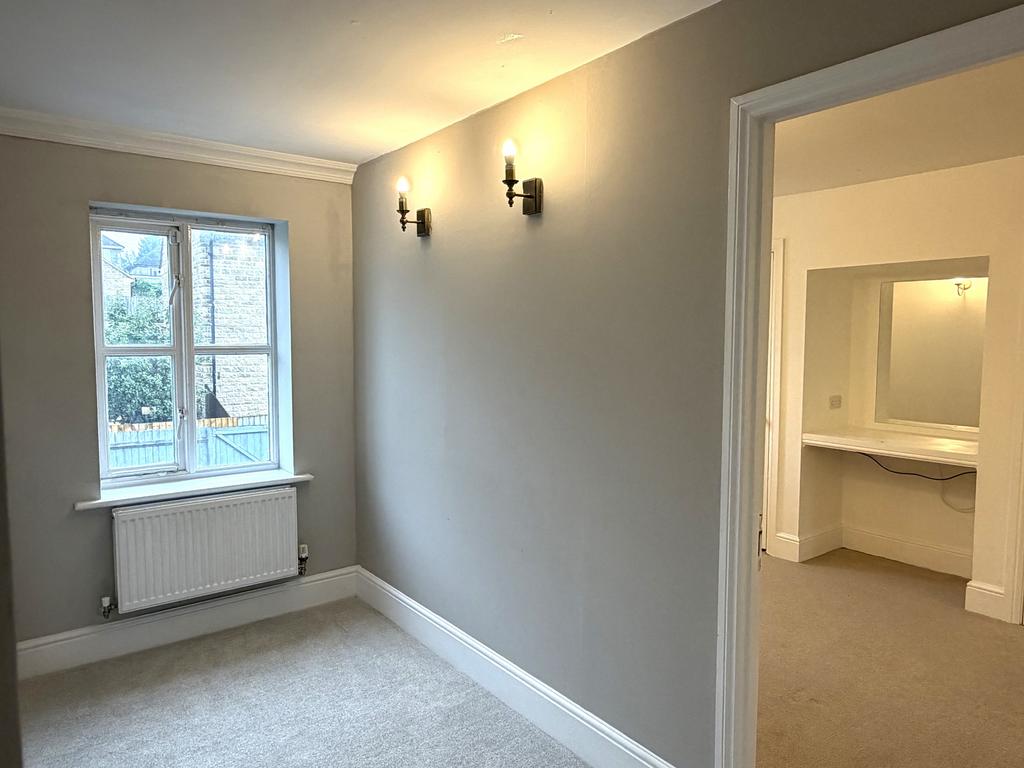 House in Malmesbury, Wiltshire - More