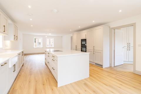 4 bedroom detached house for sale, Main Road, Clenchwarton, King's Lynn, Norfolk, PE34