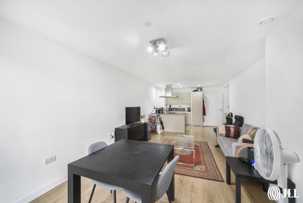 Apartment in London - View 4
