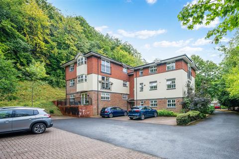 Hazel Way, Chipstead, Coulsdon
