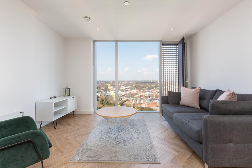 Apartment in Salford - View 2