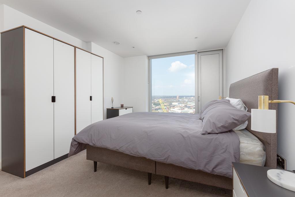Apartment in Salford - More