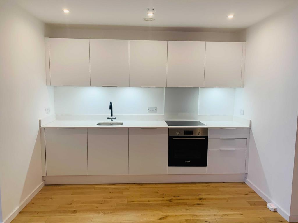 Apartment in Stockport, Greater Manchester - View 3