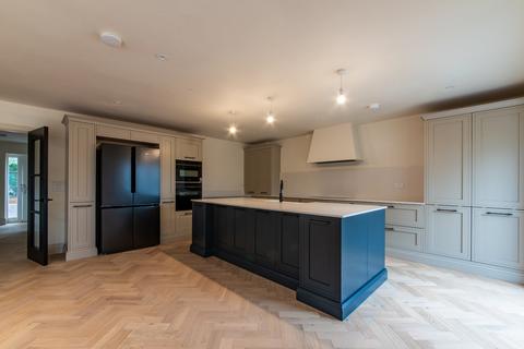 undefined, Hatt Common, East Woodhay, Newbury, Hampshire, RG20
