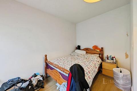 2 bedroom house to rent, High Street, Epsom, KT19