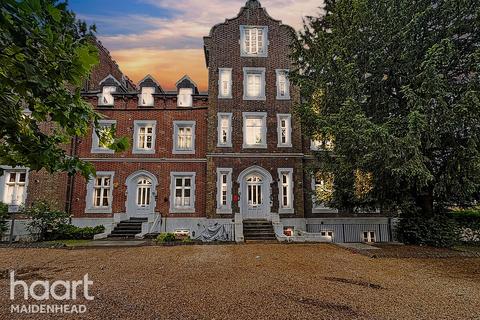 1 bedroom flat for sale, Upton Park, SLOUGH