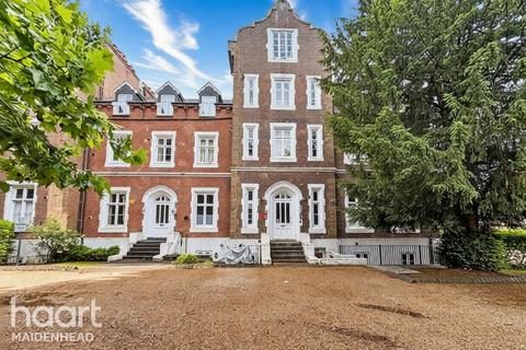1 bedroom flat for sale, Upton Park, SLOUGH