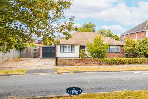 3 bedroom detached bungalow for sale, Tutbury Avenue, Coventry CV4