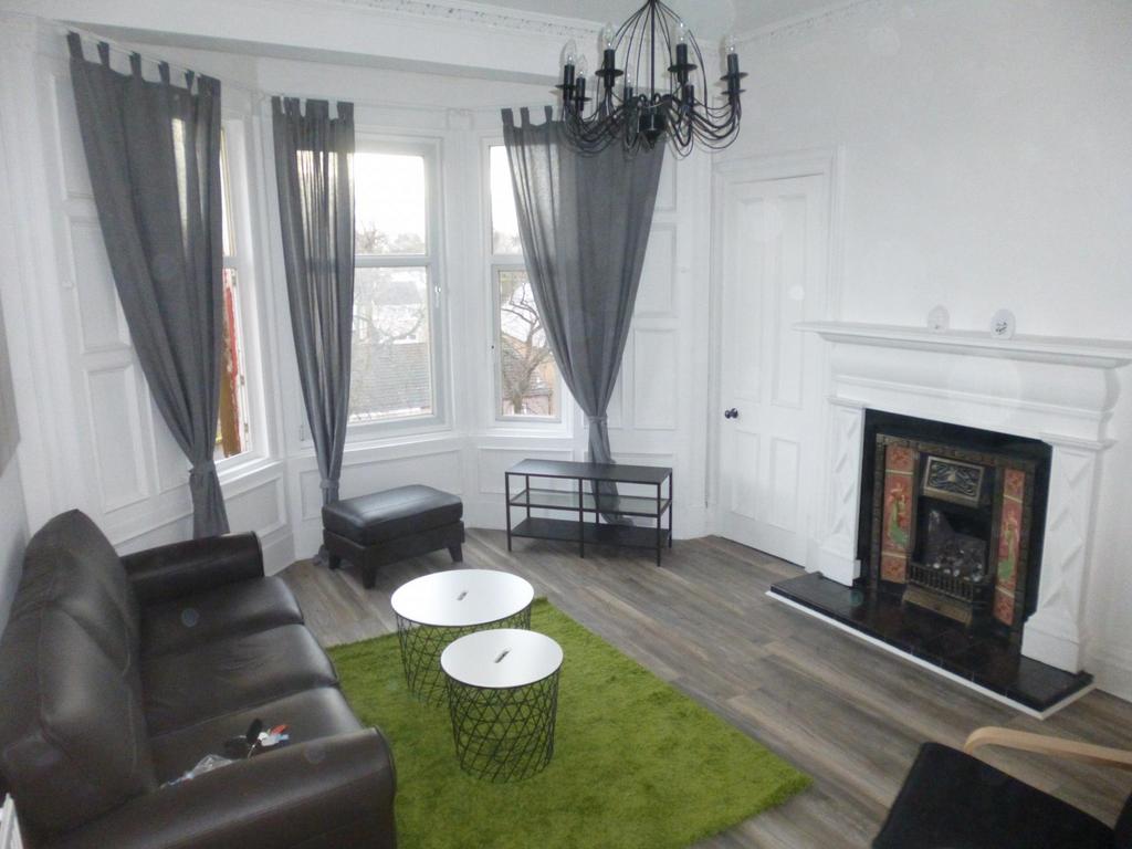 Apartment in Glasgow - View 2