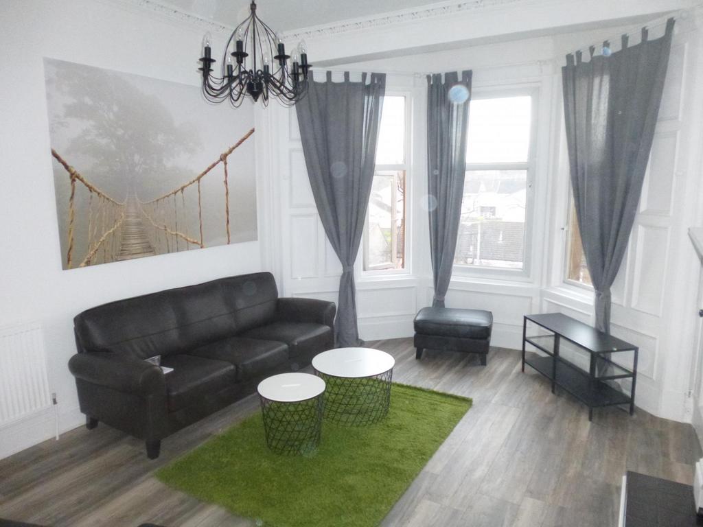 Apartment in Glasgow - View 3