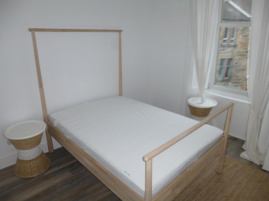 Apartment in Glasgow - More