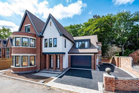 6 bedroom detached house for sale, Northover, Danescourt Road, Stockwell End, Tettenhall, Wolverhampton, WV6
