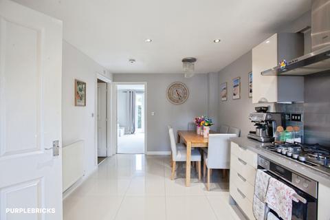 3 bedroom semi-detached house for sale, Jasmine Gardens, Sheffield, S26