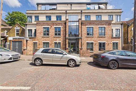 2 bedroom flat for sale, Stainforth Road, London E17
