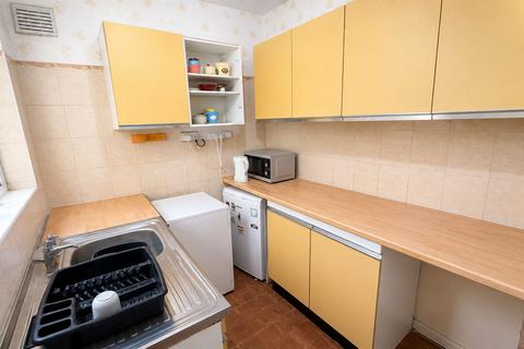 3 bedroom terraced house for sale, Leicester LE3