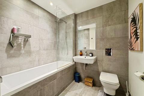 1 bedroom flat for sale, Royal Engineers Way, Burghley House, NW7
