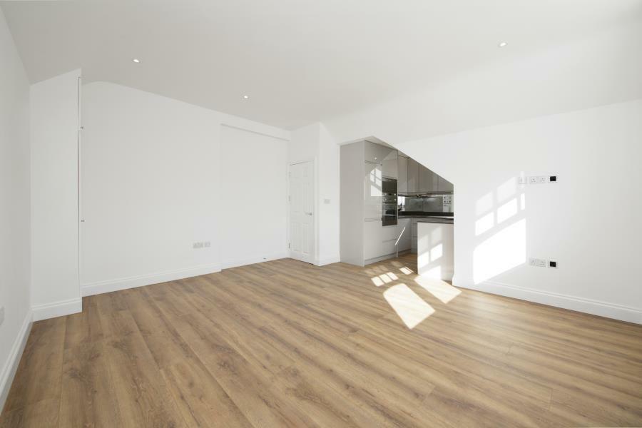Apartment in London - View 2