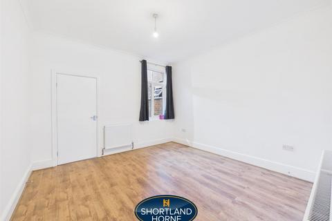 3 bedroom terraced house to rent, Terry Road, Coventry CV1