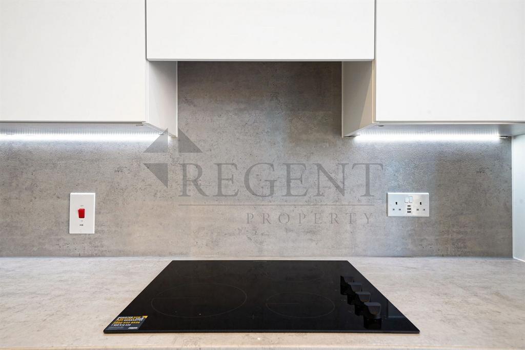 Apartment in London, The Hyde, West Hendon - More