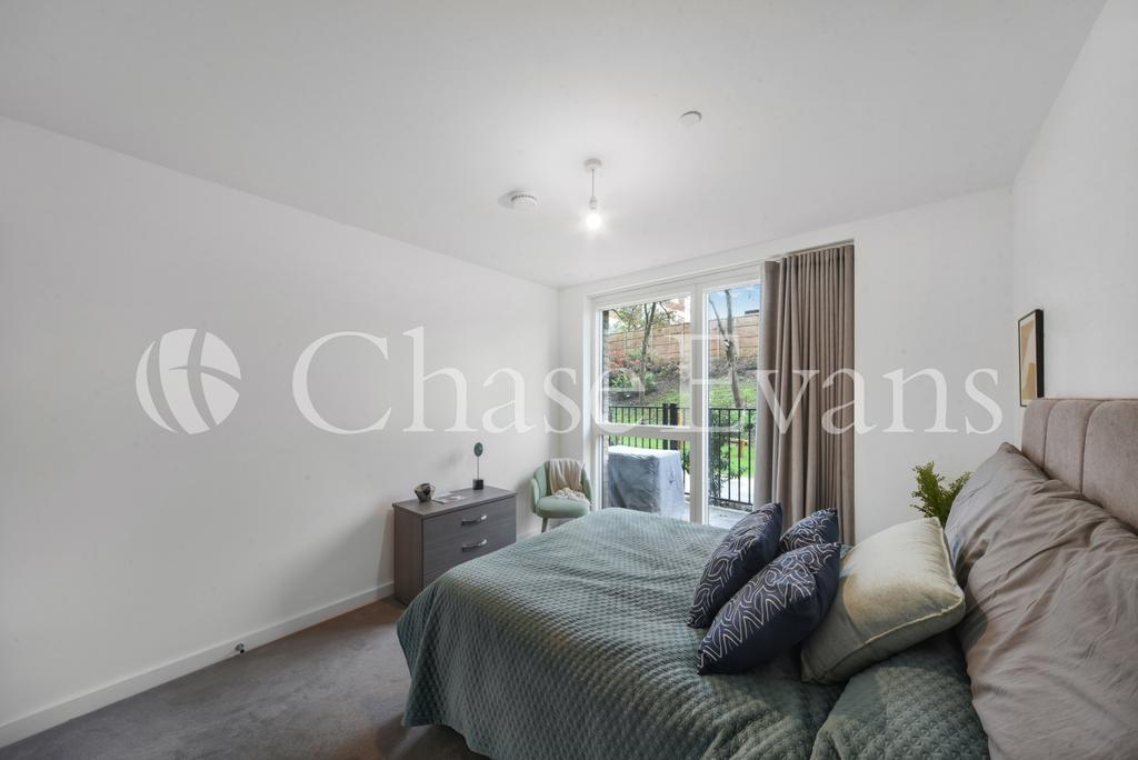 Apartment in London - More