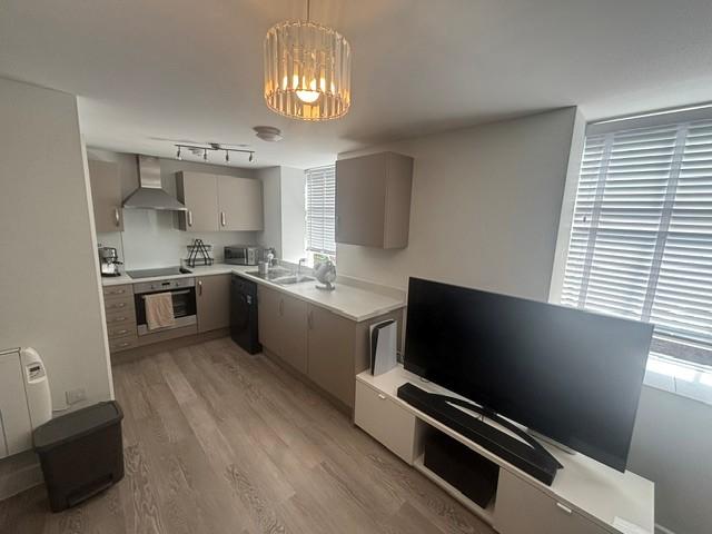 Apartment in Bristol - View 2