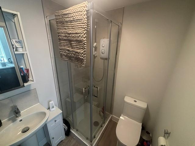 Apartment in Bristol - View 5