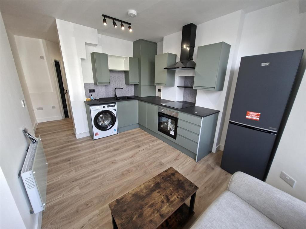 Apartment in Cardiff - View 2