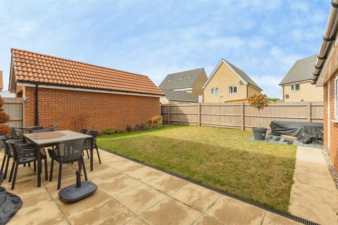 4 bedroom detached house for sale, Coller Road, Norwich