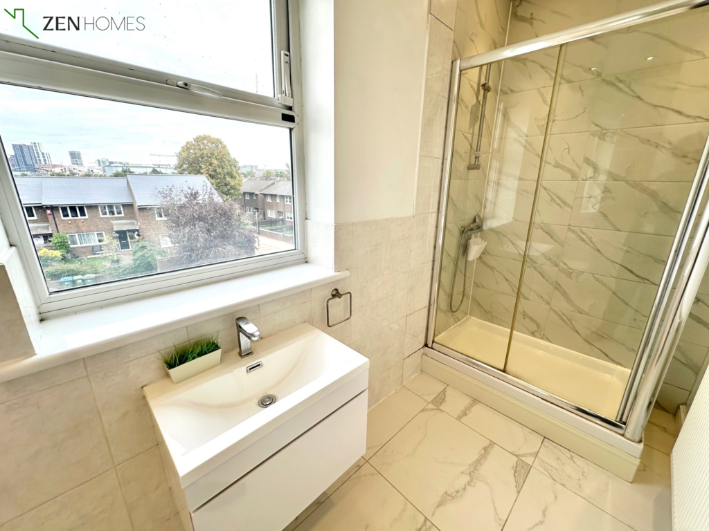 Apartment in London, Royal Borough of Greenwich - View 4