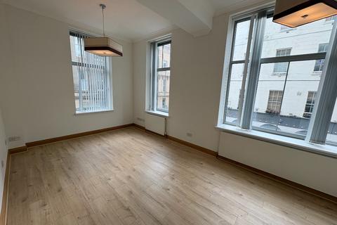 2 bedroom flat to rent, Hutcheson Street, Glasgow, G1