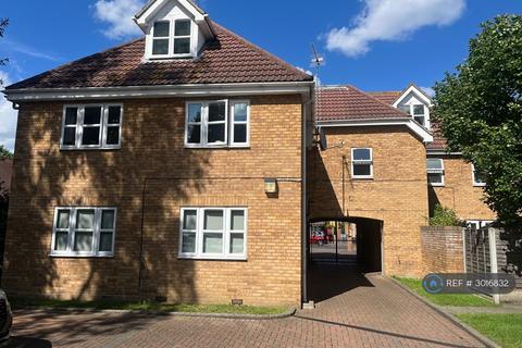 1 bedroom flat to rent, Mawney Road, Romford, RM7