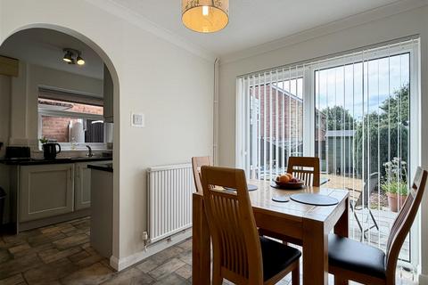 3 bedroom semi-detached house for sale, Coniston Walk, Hereford