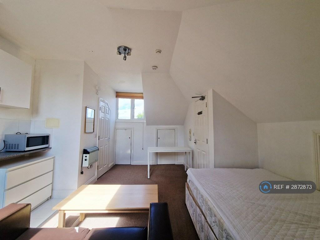 Apartment in London, Stockwell Park, Oval - View 2