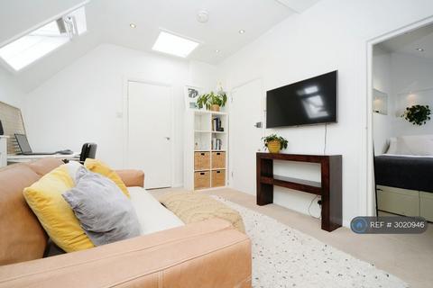 undefined, Bromley Road, London, SE6