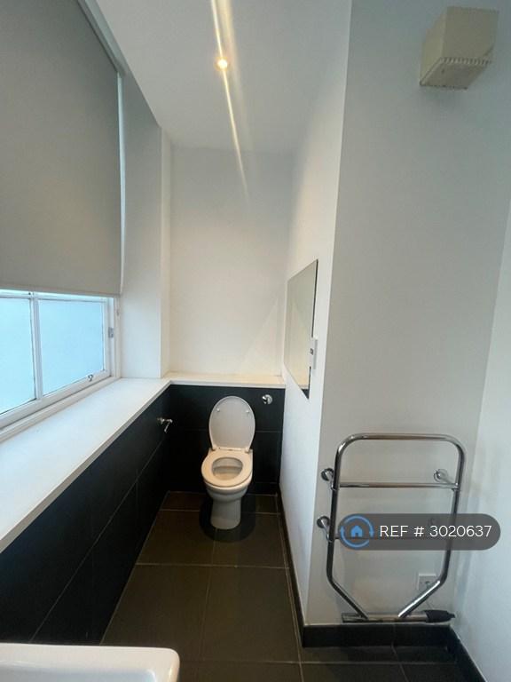 Apartment in Glasgow - View 4