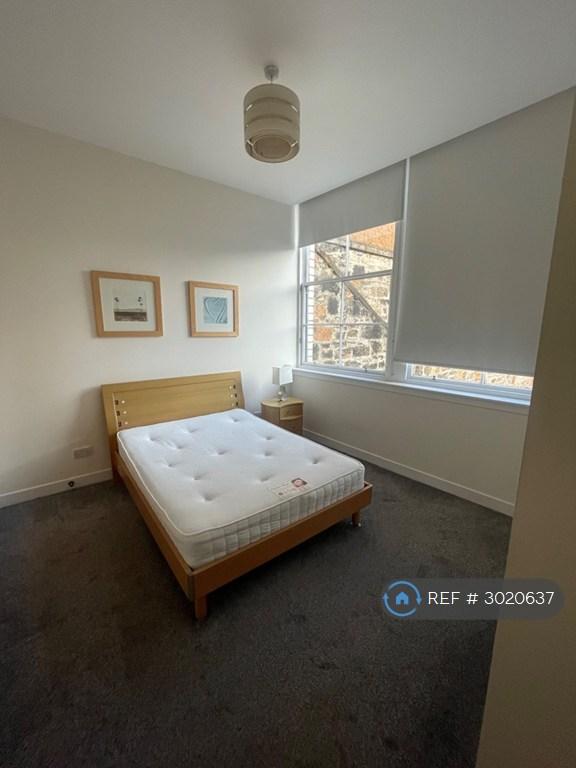 Apartment in Glasgow - More