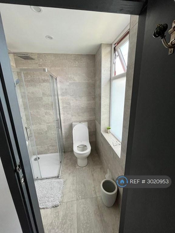 House in Bury, Greater Manchester - View 4