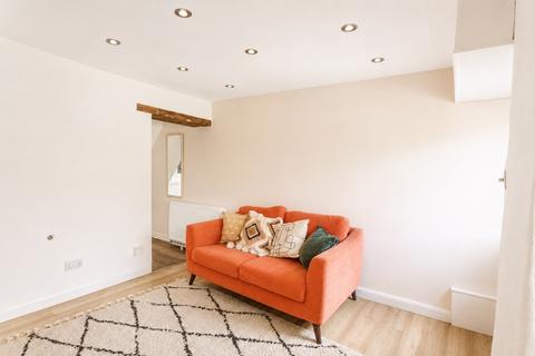 2 bedroom terraced house for sale, Truro Road, Lanivet