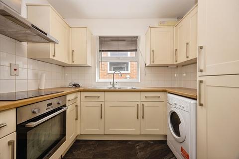 1 bedroom flat for sale, Martyr Court, Martyr Road, Guildford, Surrey, GU1
