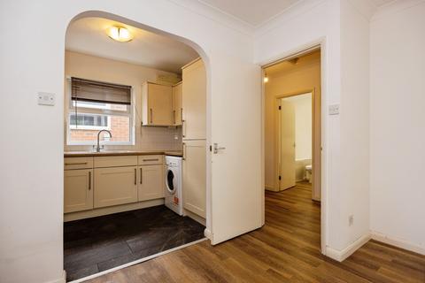 1 bedroom flat for sale, Martyr Court, Martyr Road, Guildford, Surrey, GU1