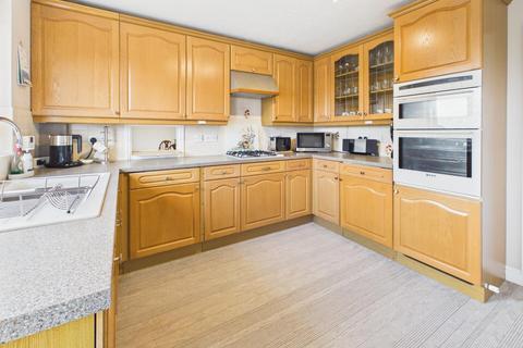 3 bedroom detached bungalow for sale, 16 Grove Drive, Woodhall Spa