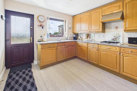 3 bedroom detached bungalow for sale, 16 Grove Drive, Woodhall Spa