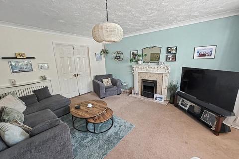 undefined, Verwood
